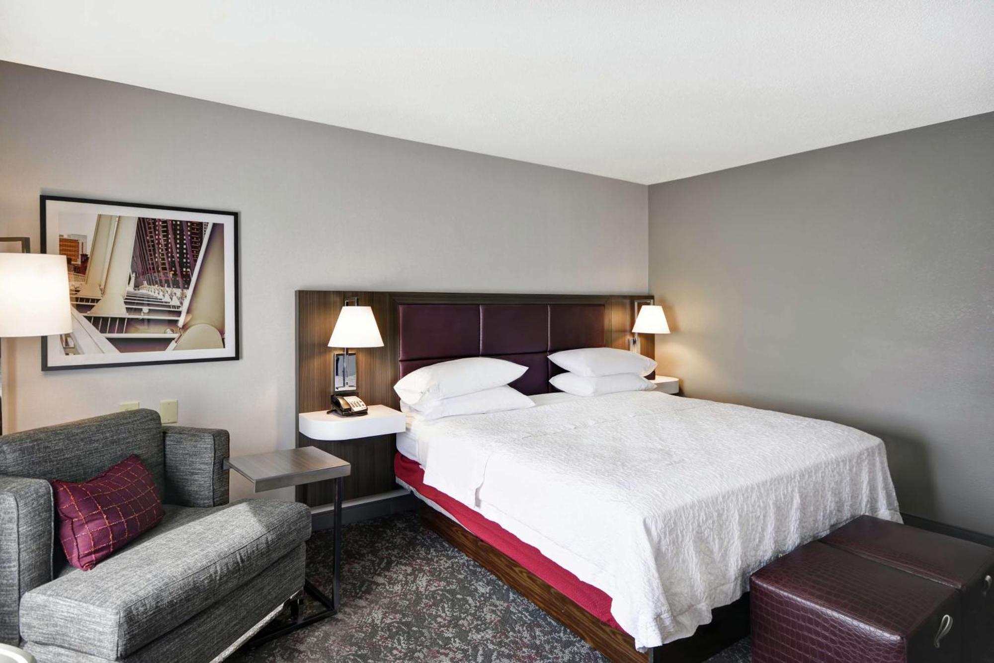 Hampton & Columbus-easton Area Hotel 3*