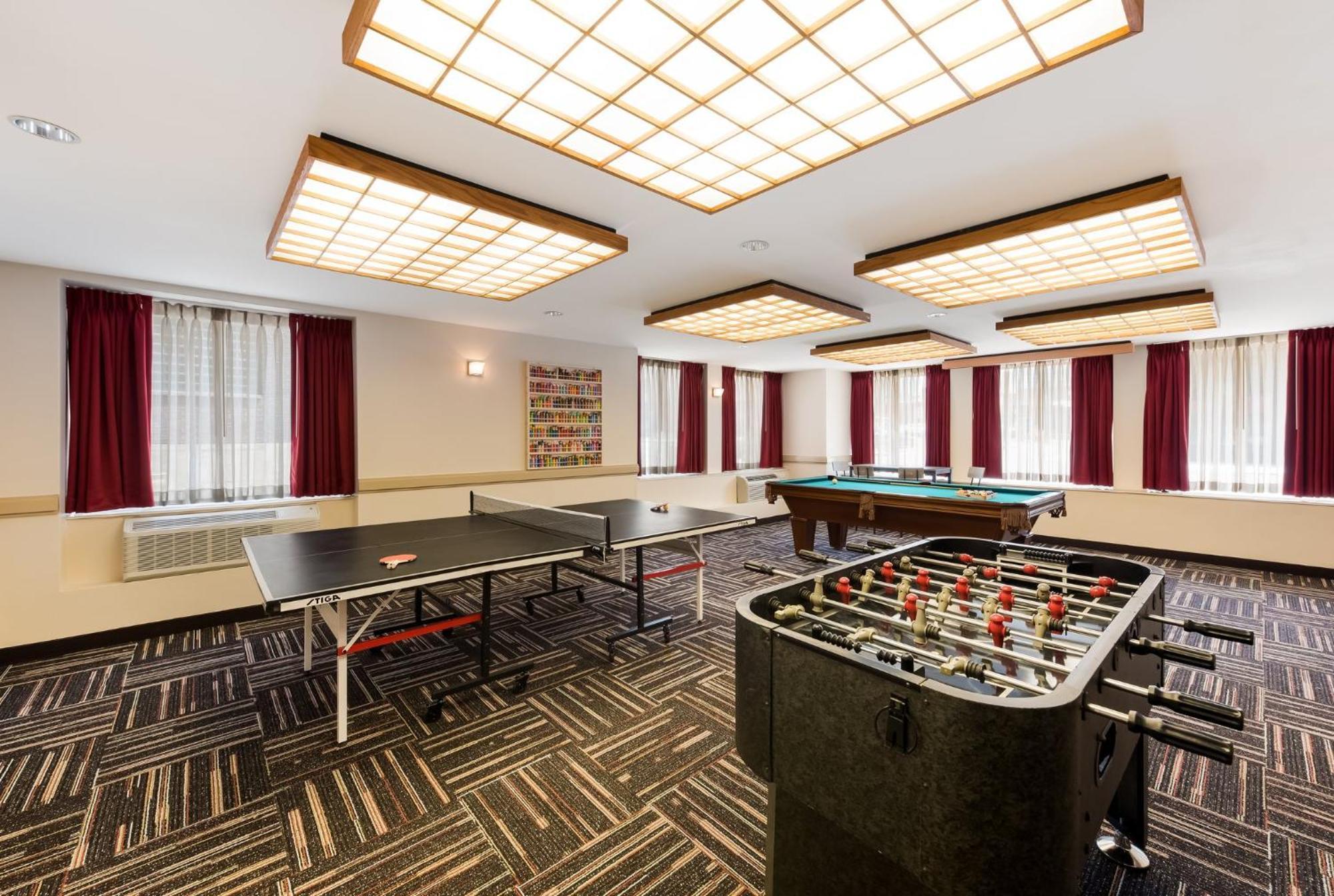 Red Roof Plus+ Downtown - Convention Center 3* Columbus