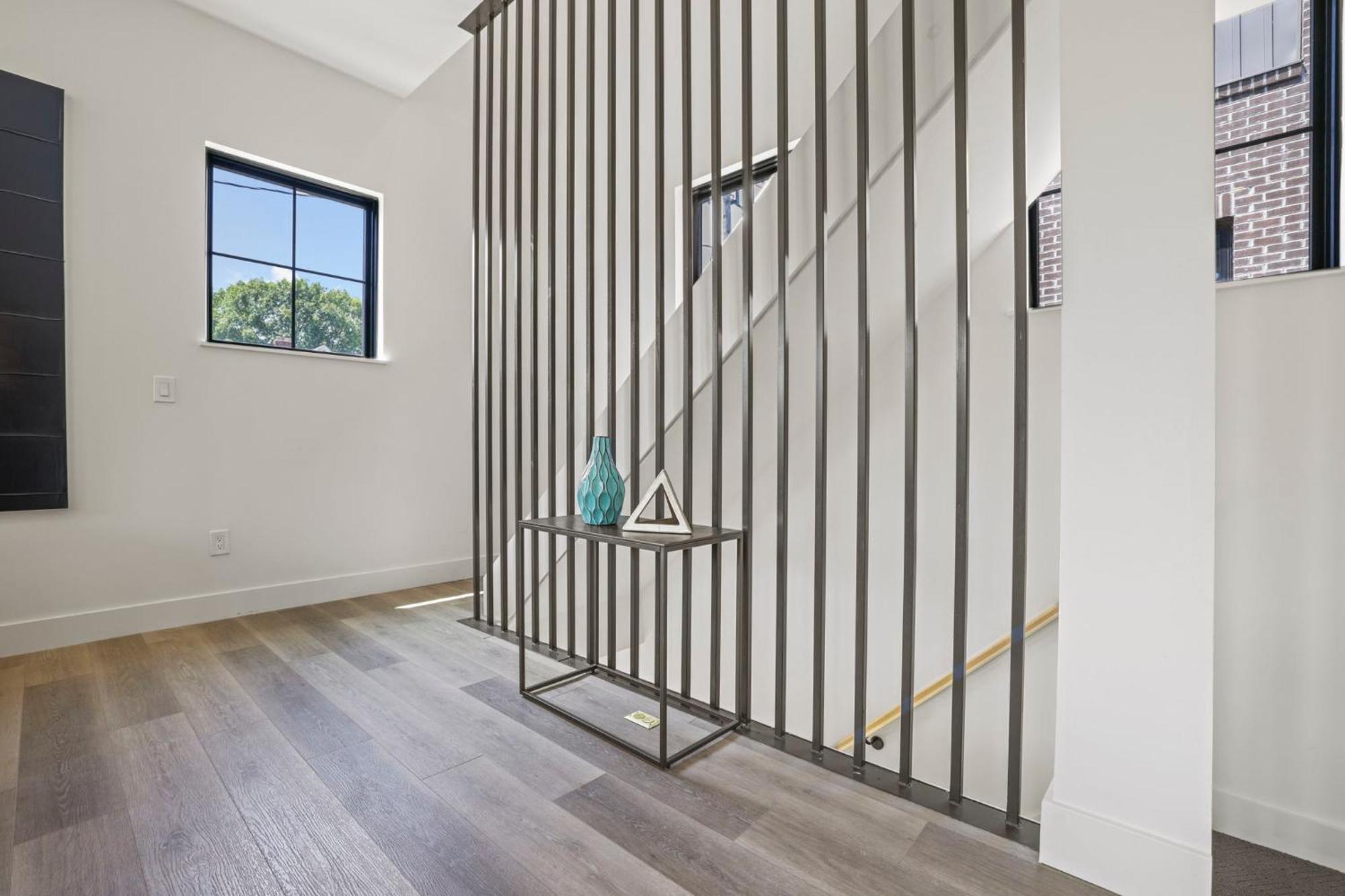 The Elegant Estate - Modern In Apartamento Columbus