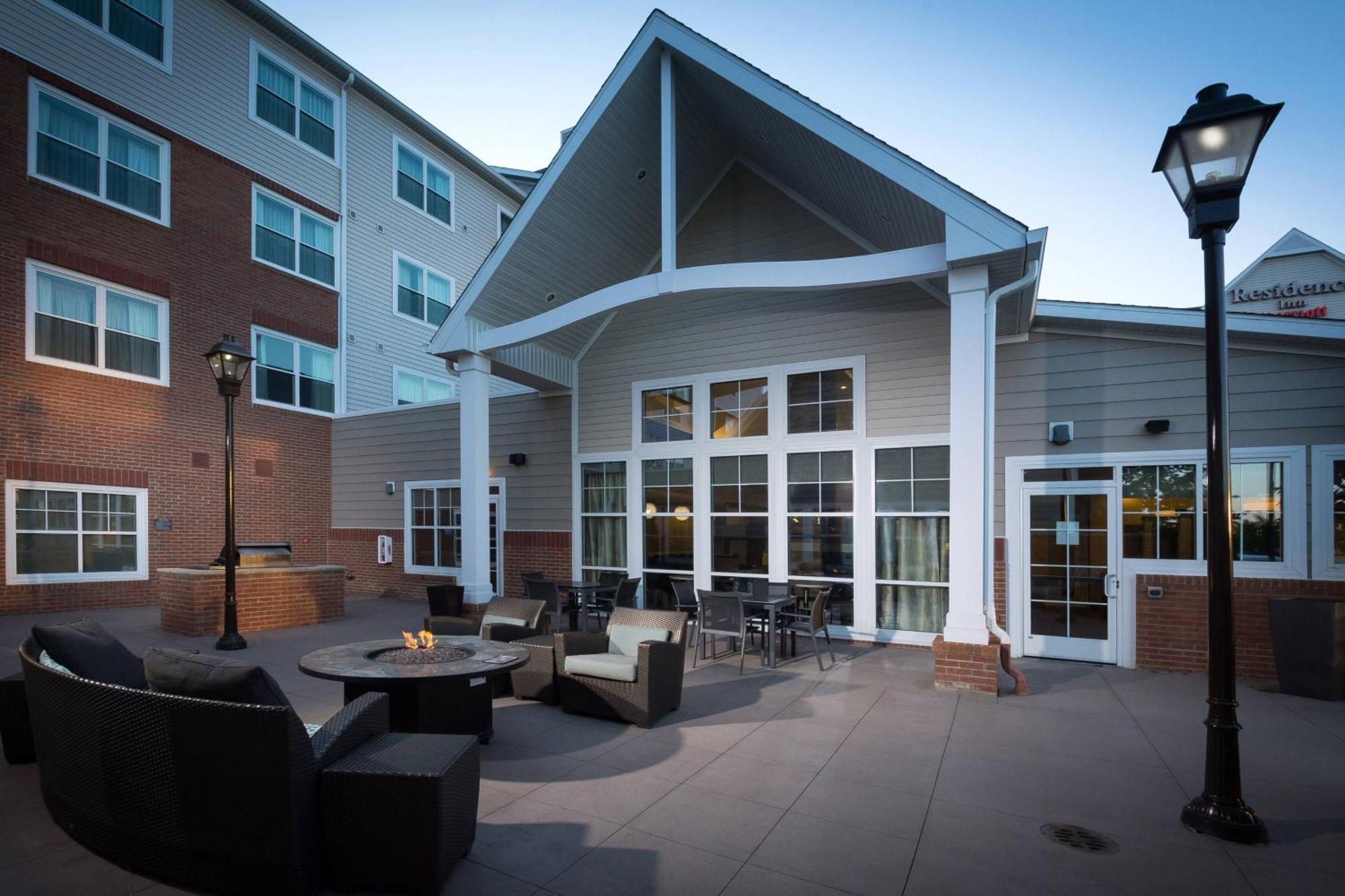 Hotel By Marriott Polaris Columbus