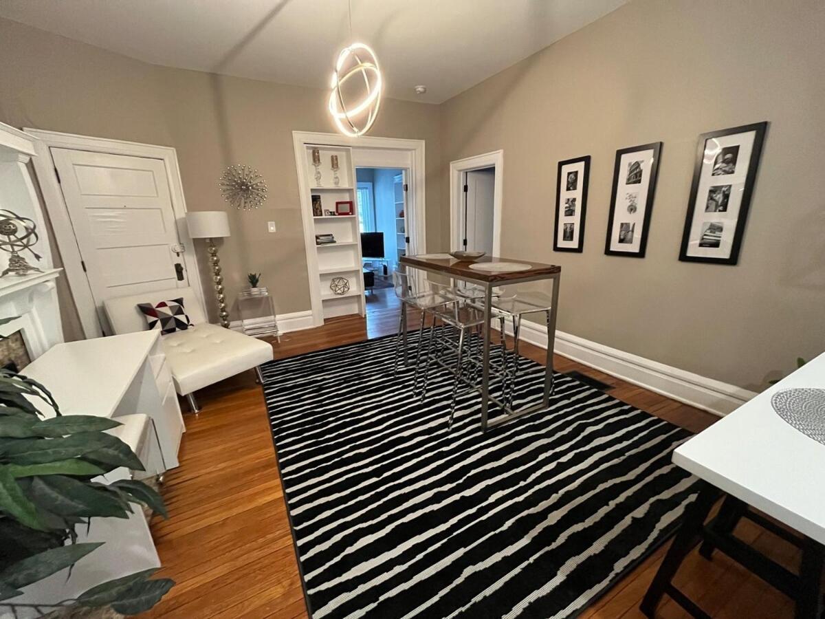 2 Bedroom Totally Renovated And Chic Apartment *