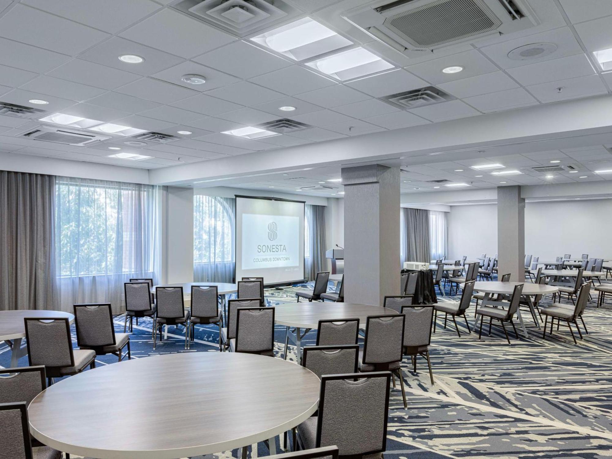 Sonesta Downtown 4* Columbus