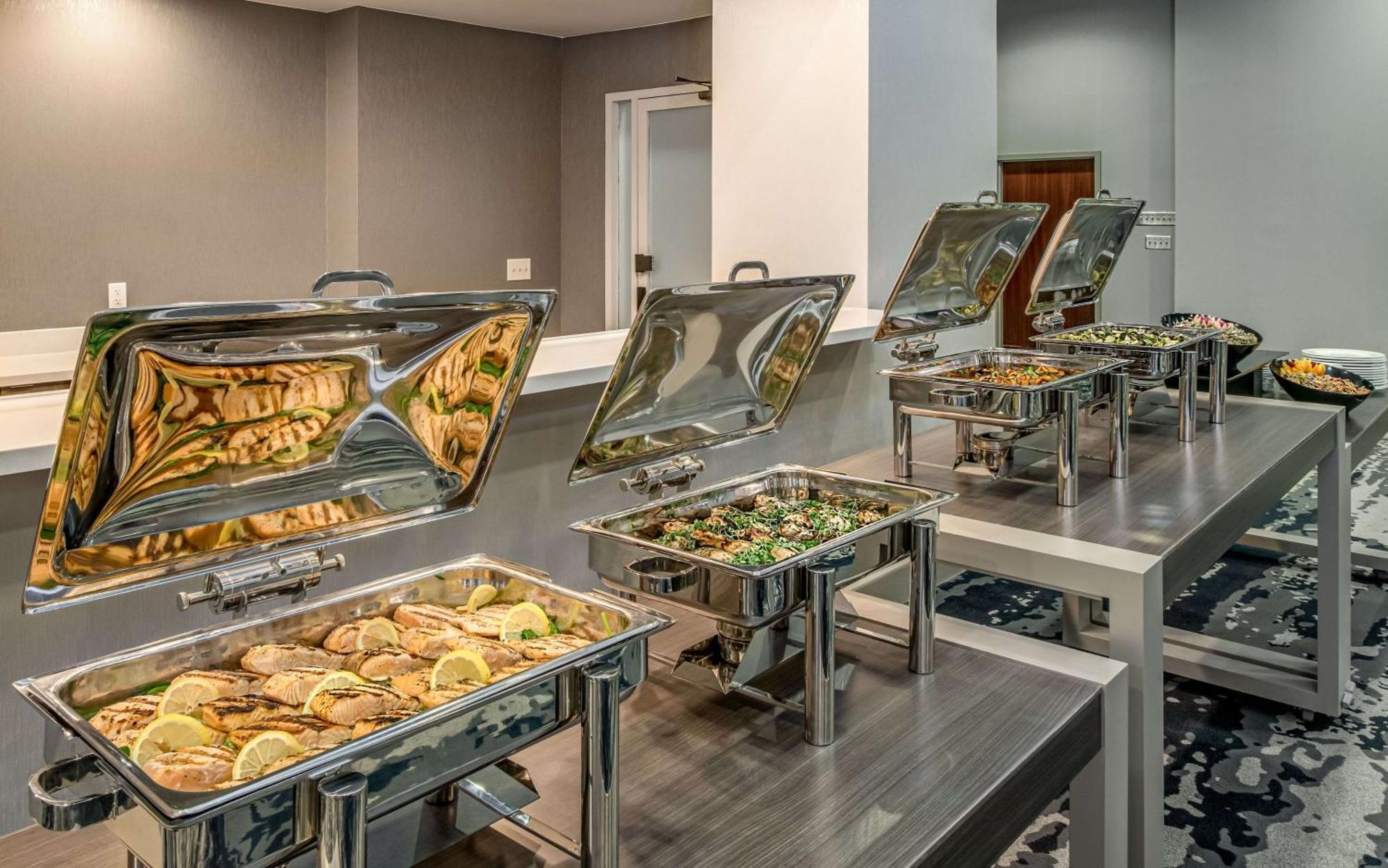Sonesta Downtown Hotel 4*