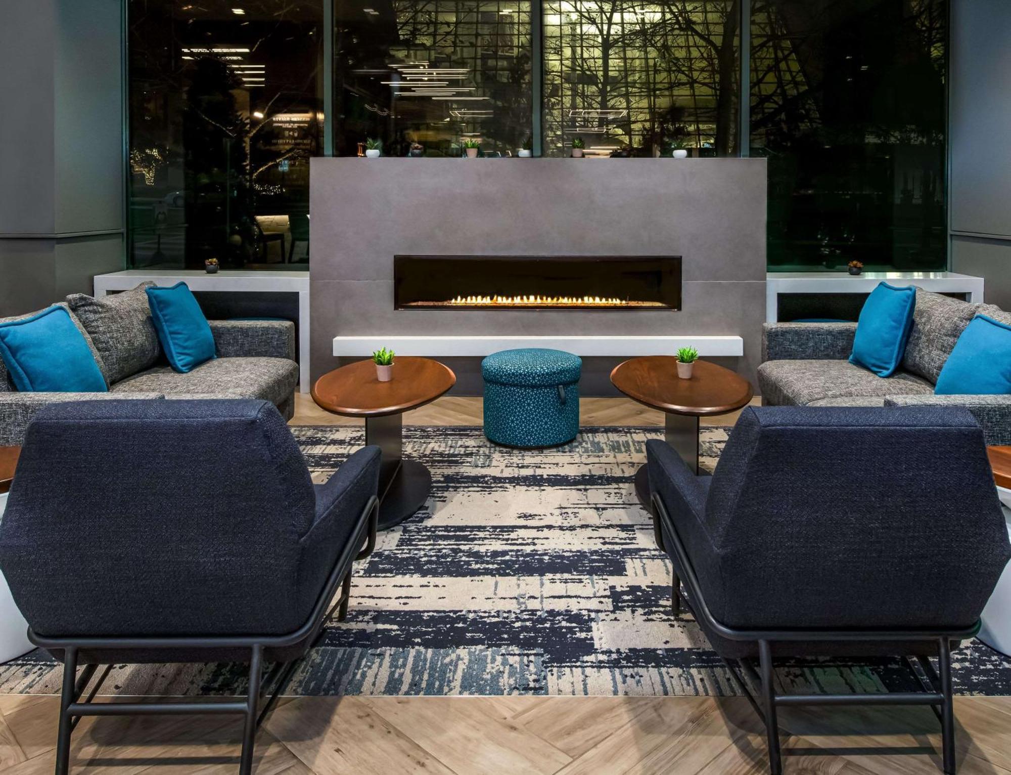 Sonesta Downtown Hotel 4*