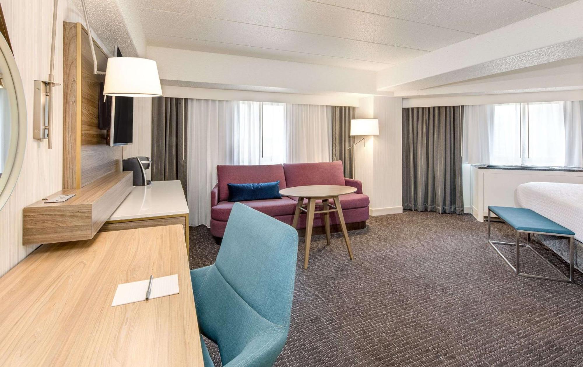 Sonesta Downtown Hotel
