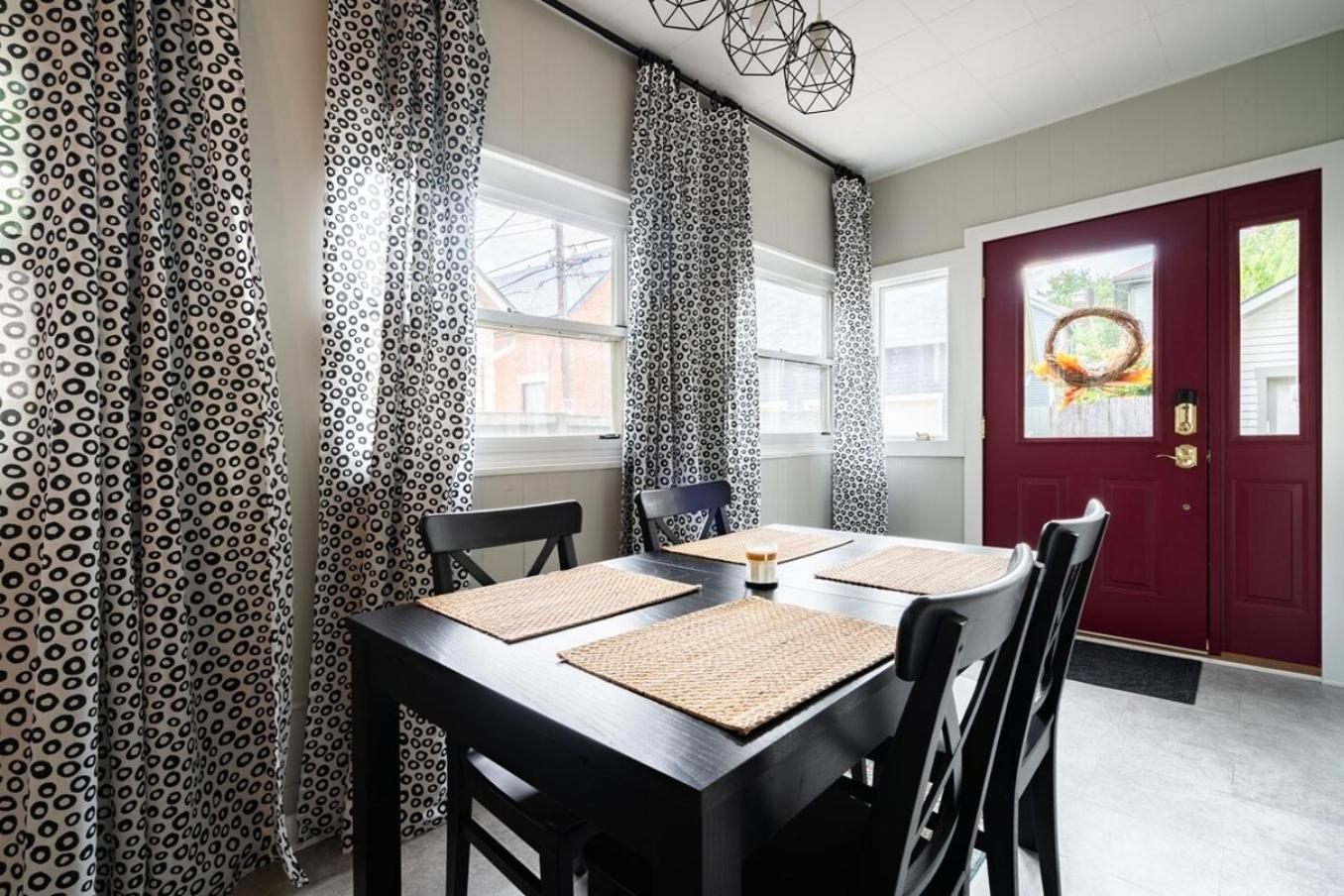 Casa de férias Historic Comfy German Village Haus Sleeps6petsok Columbus