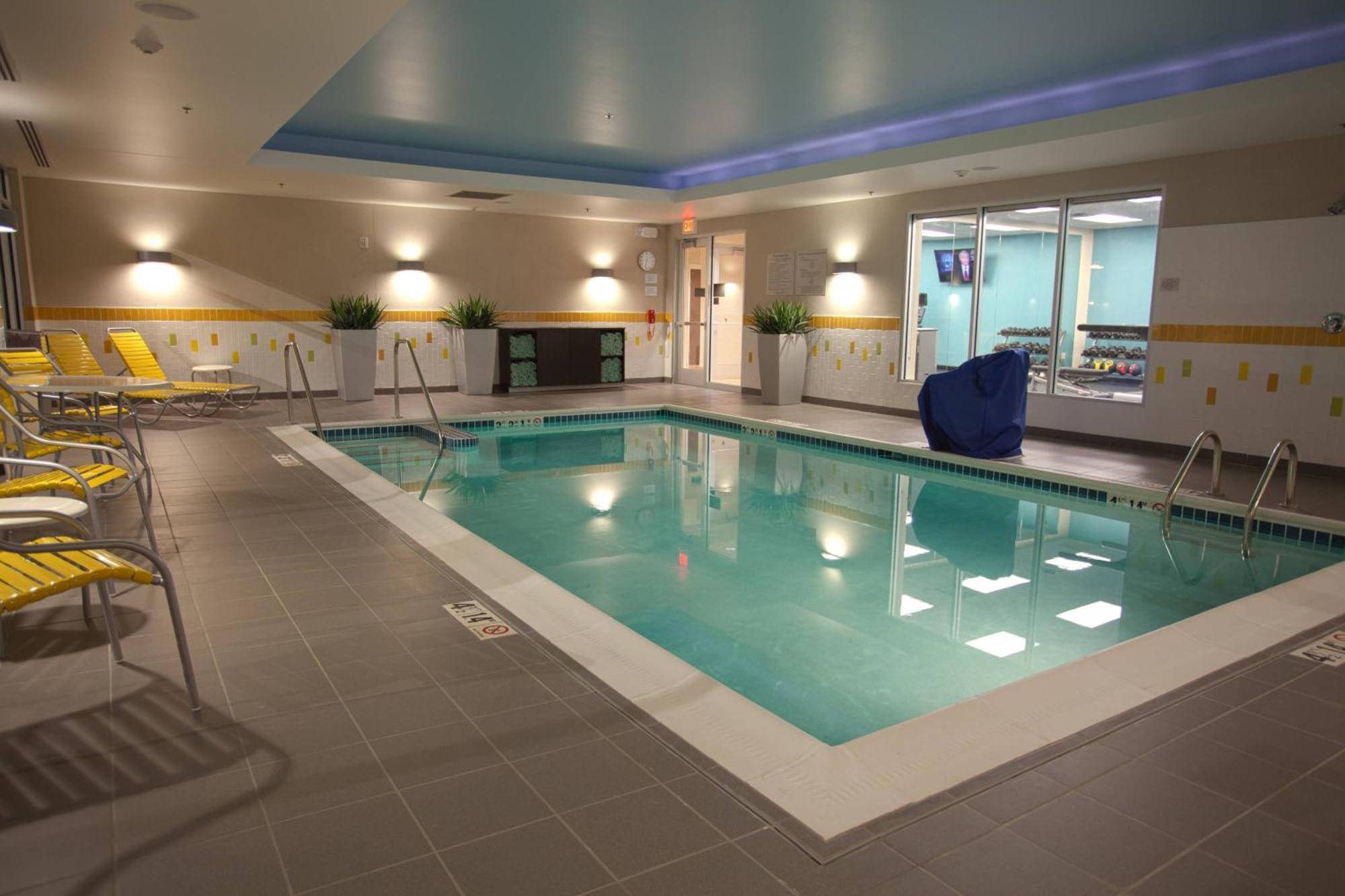Fairfield & By Marriott Airport