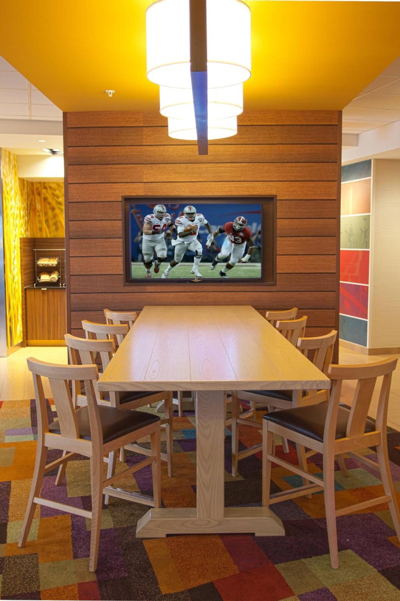 Fairfield & By Marriott Airport Columbus