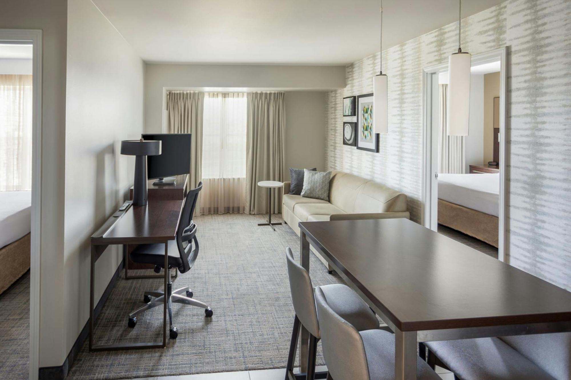 By Marriott Polaris
