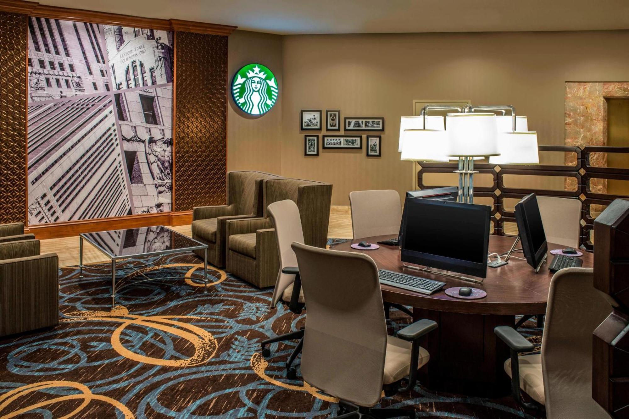 Hotel The Plaza At Capitol Square 4*