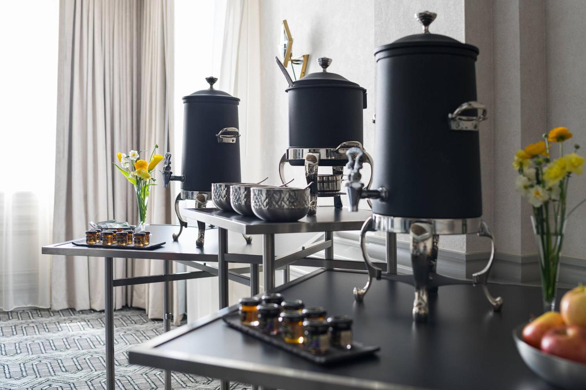 Leveque, Autograph Collection 4* Columbus