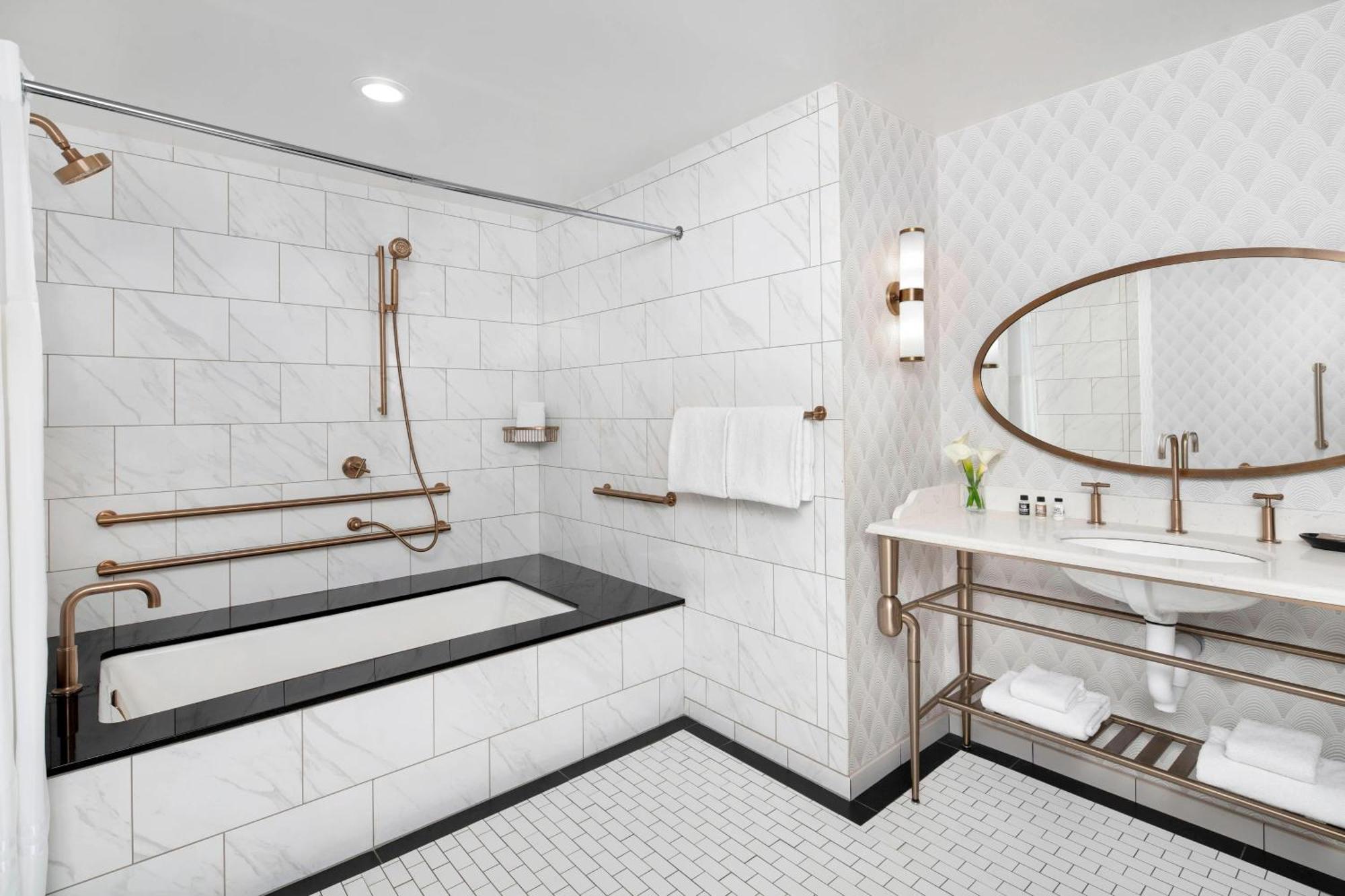 Hotel Leveque, Autograph Collection 4*