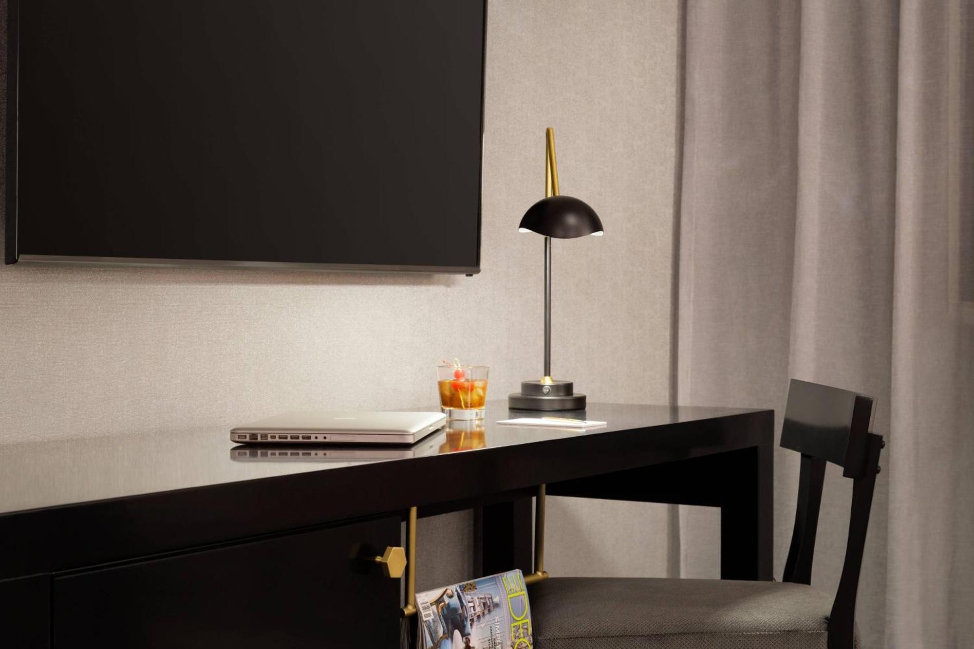 Leveque, Autograph Collection Hotel 4*