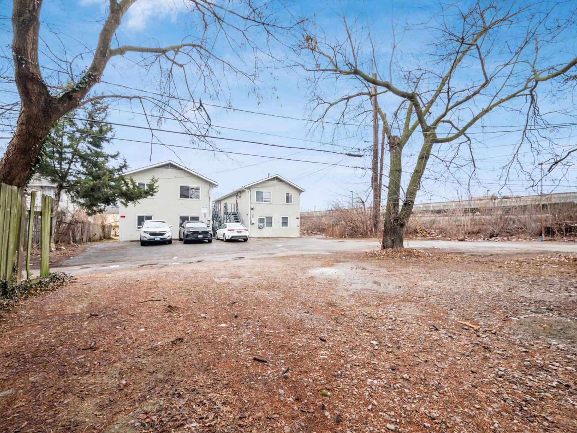 Housepitality - The Osu Mansion- Osu Sleeps 20 Holiday home