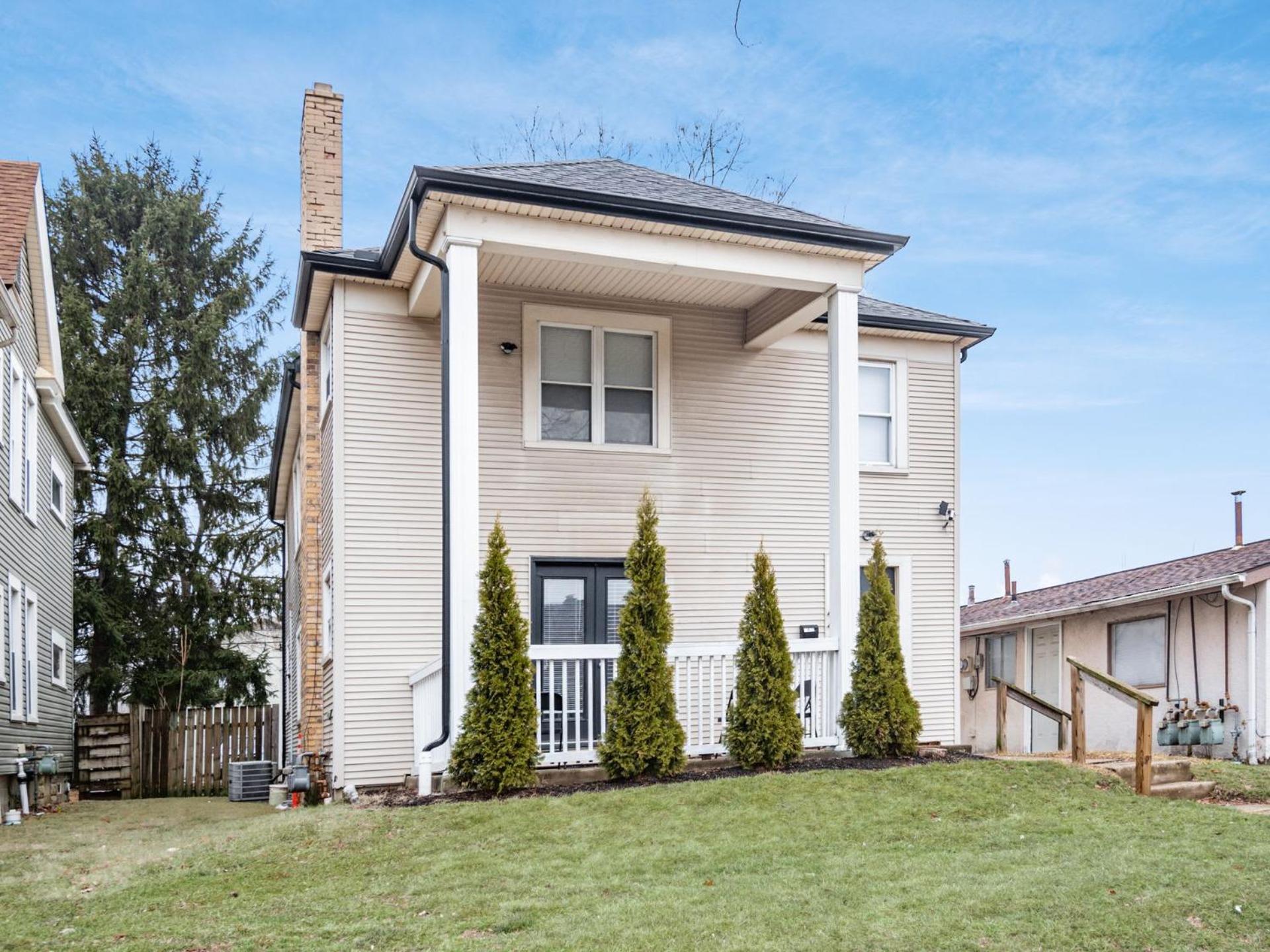 Holiday home Housepitality - The Osu Mansion- Osu Sleeps 20 Columbus
