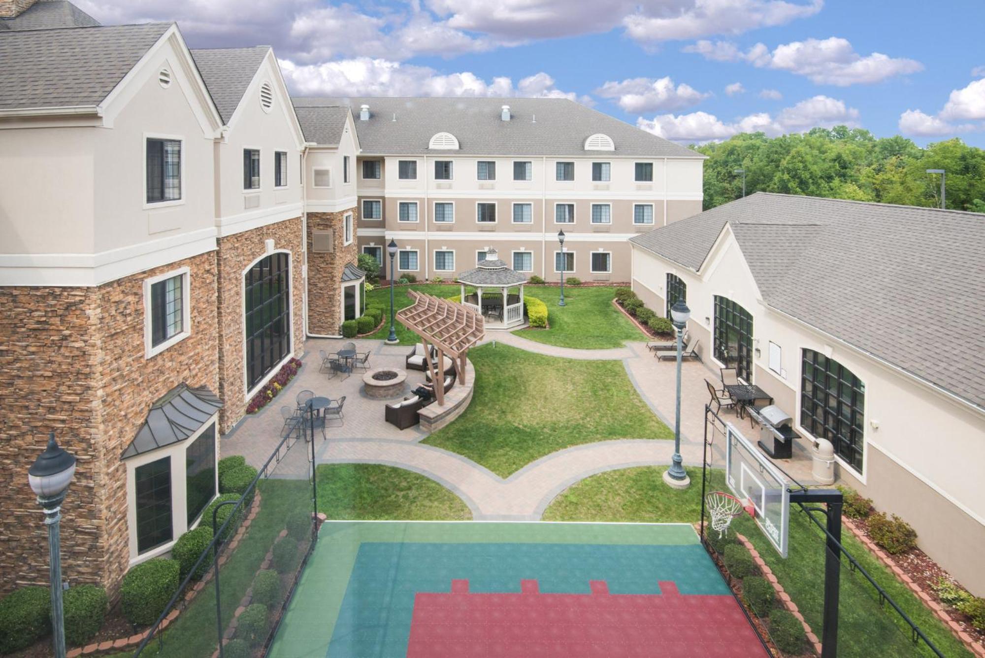 Staybridge Columbus-airport By Ihg Hotel 3*