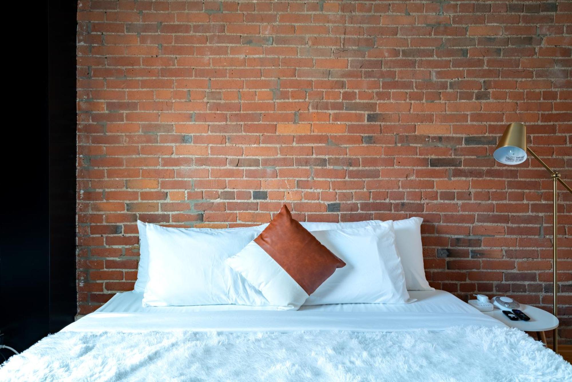 Hotel Prime Location Top Rated Clean Parking Free Columbus
