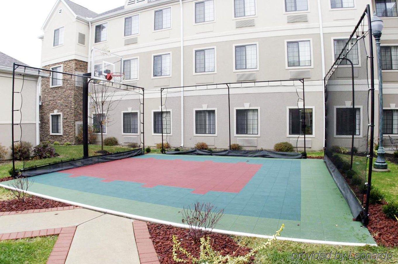 Staybridge Columbus-airport By Ihg 3* Columbus