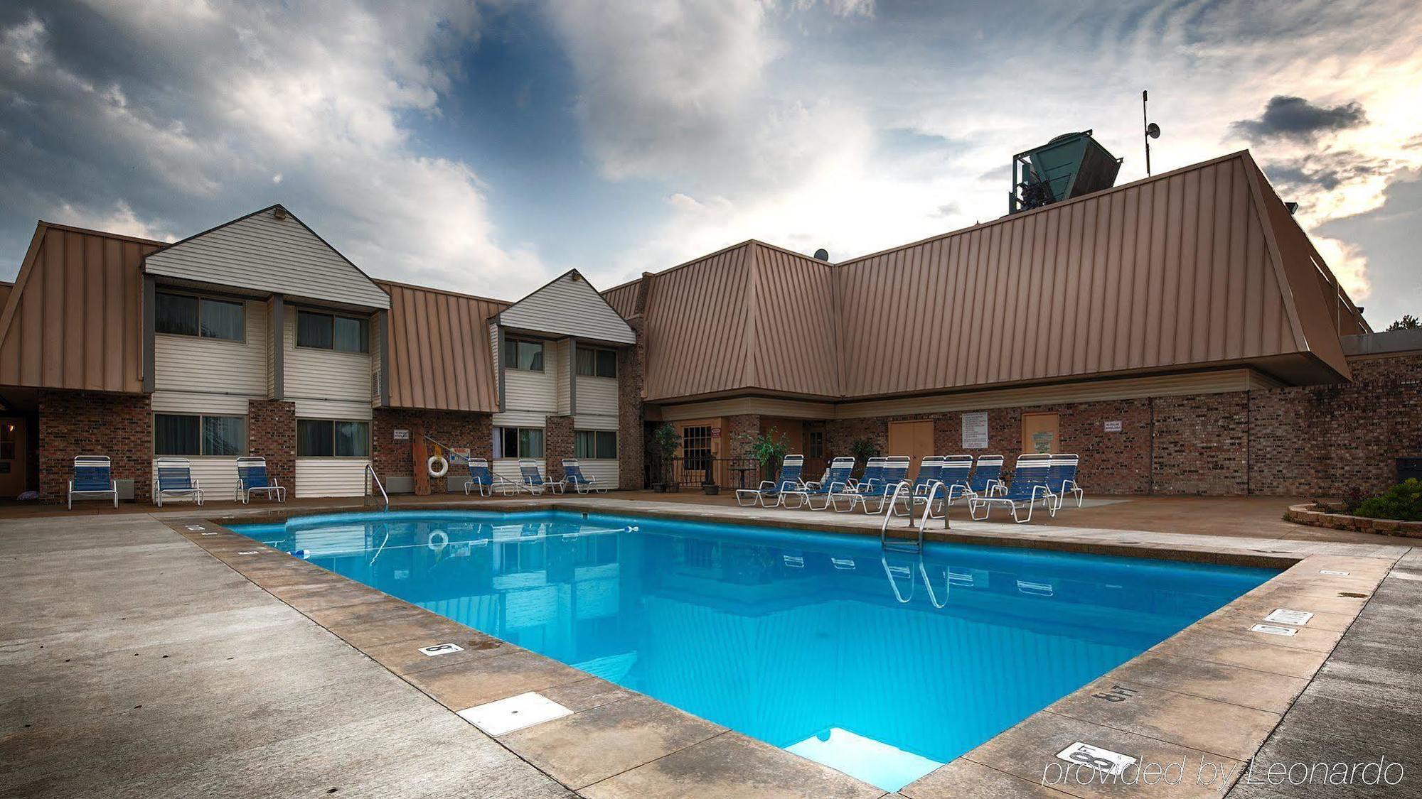 Magnuson Grand North Columbus