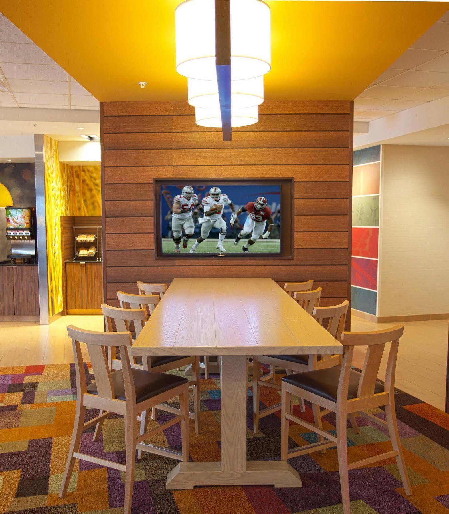 Hotel Fairfield & By Marriott Airport Columbus