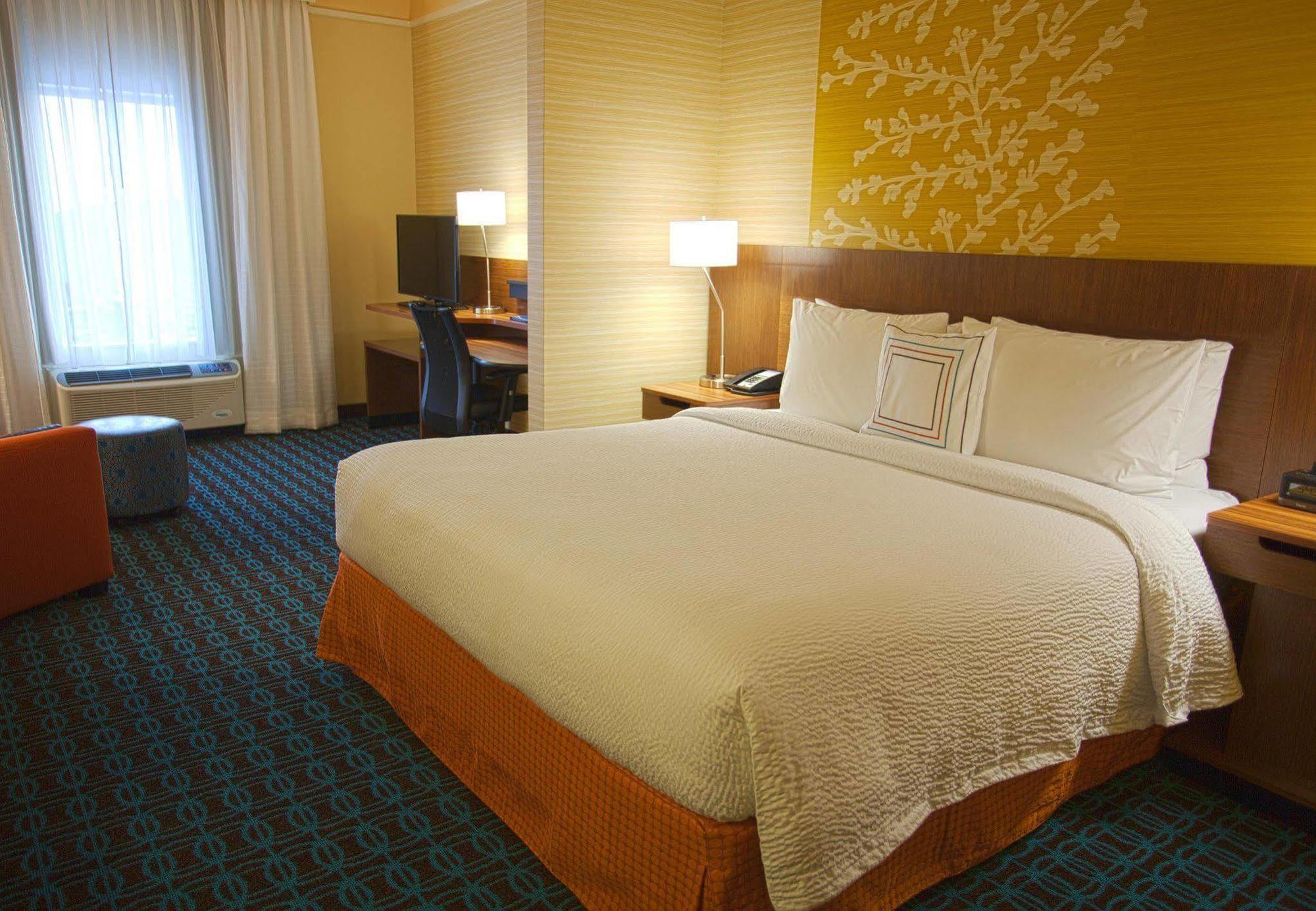 Fairfield & By Marriott Airport 3*