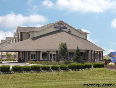 Hotel Baymont By Wyndham Columbus/rickenbacker 3*