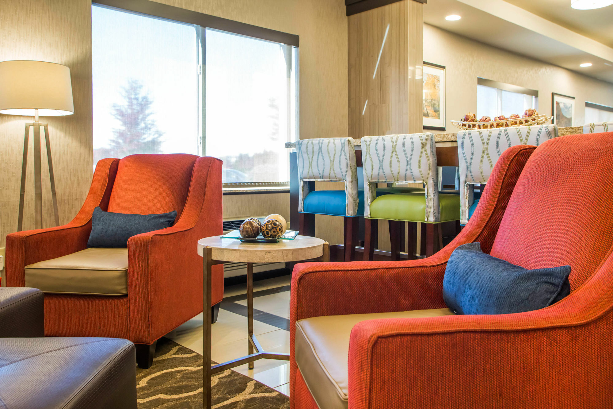 Comfort West - Hilliard Hotel 2*