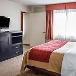 Norwood Inn & Suites Columbus