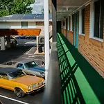 South Wind Motel