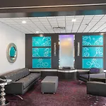 Holiday Inn Express & Suites Columbus - Polaris Parkway / Columbus By Ihg