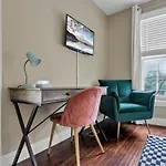 Housepitality - The Columbus Game House - 2 Br
