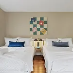 Housepitality - The Columbus Game House - 2 Br