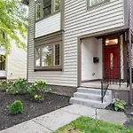 Osu And Short North 4 Bedroom Patio And Garage With Ev