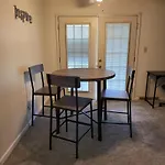 Private One Bedroom And Walk In Bathroom Unit, 2 Min From Osu, Free Parking, Wi-Fi, Ac, Washer And Dryer, Expocenter, Riverside Methodist Hospital