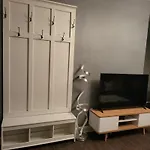 Queen Room, Airport Location, Free Wifi