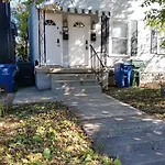 2 Bedroom Apartment With King Suite In Columbus, Privacy Of The Whole House