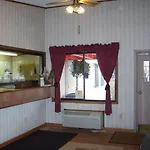 Budgetel Inn & Suites