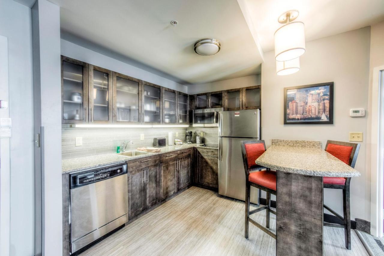Hotel Staybridge Suites - University Area Osu By Ihg 3*