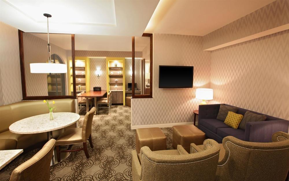 Sheraton Worthington Hotel Columbus