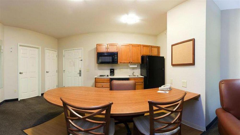 Candlewood Polaris By Ihg Hotel Columbus