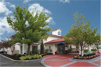 Hotel La Quinta By Wyndham Airport Area Columbus
