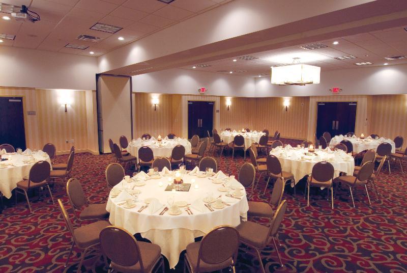Dwtn-capitol Square By Ihg 3*