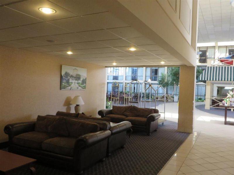Days By Wyndham Airport 3* Columbus