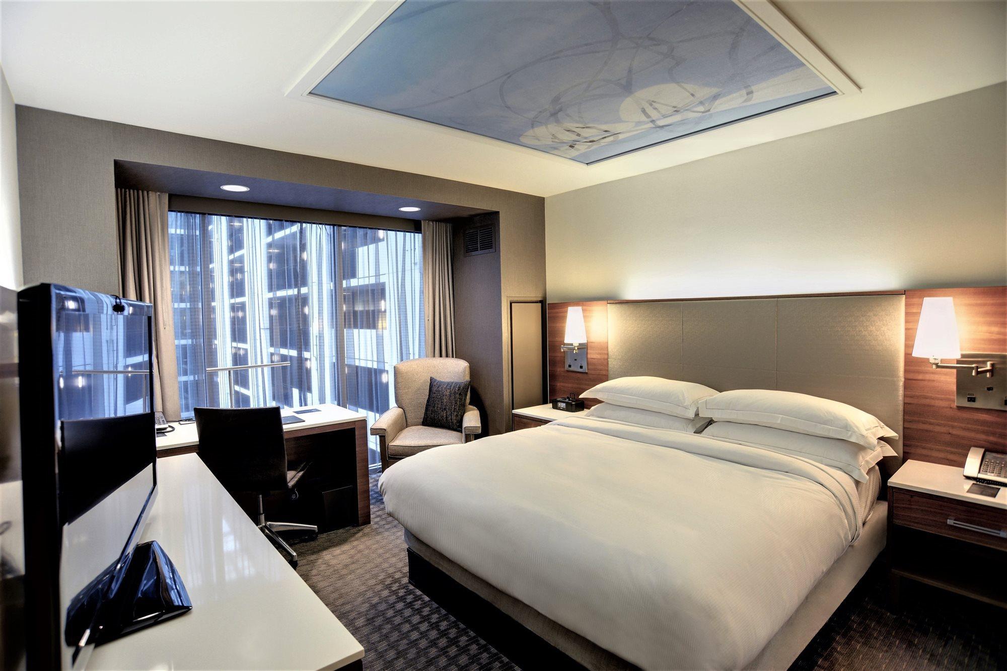 Hilton Downtown 4* Columbus