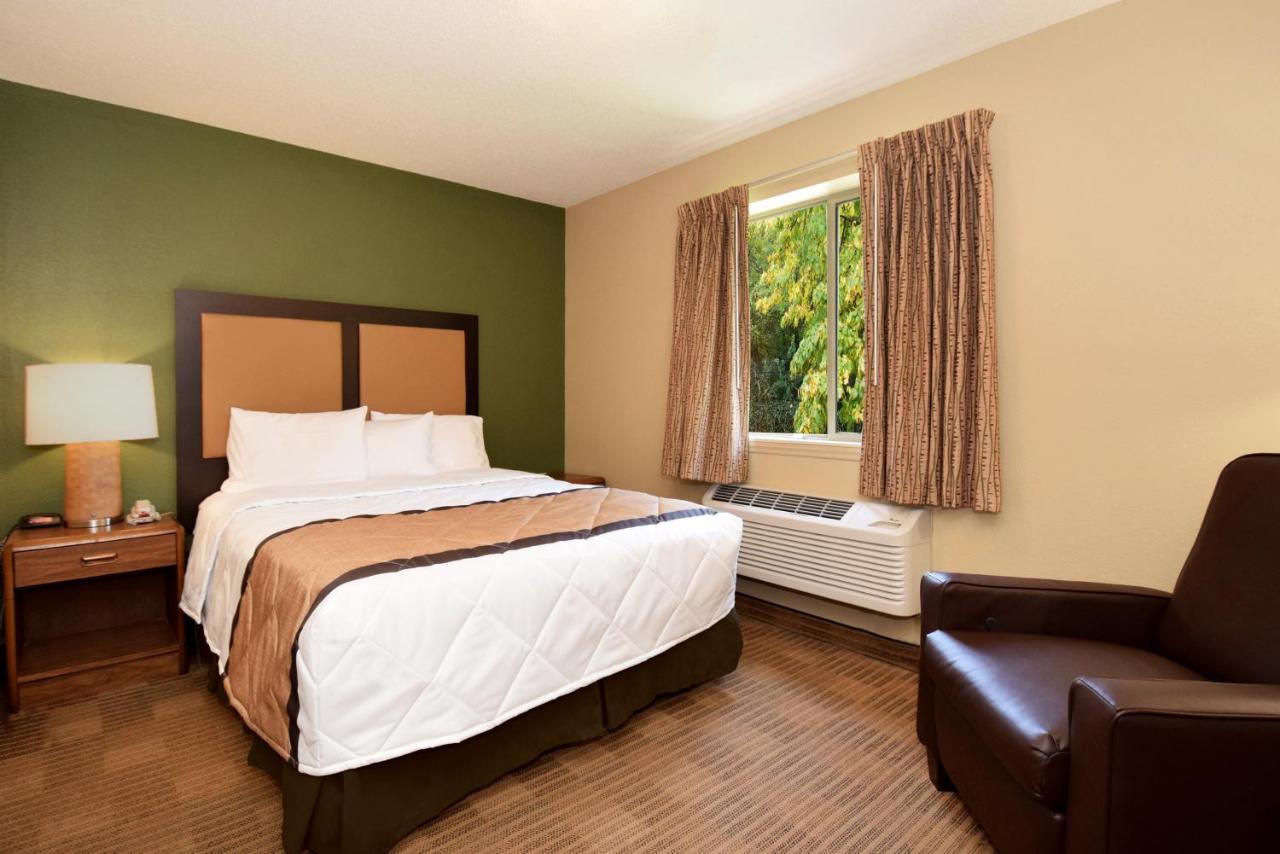 Hotel Suburban East