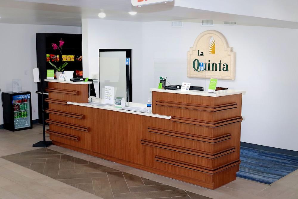 La Quinta By Wyndham Airport Area