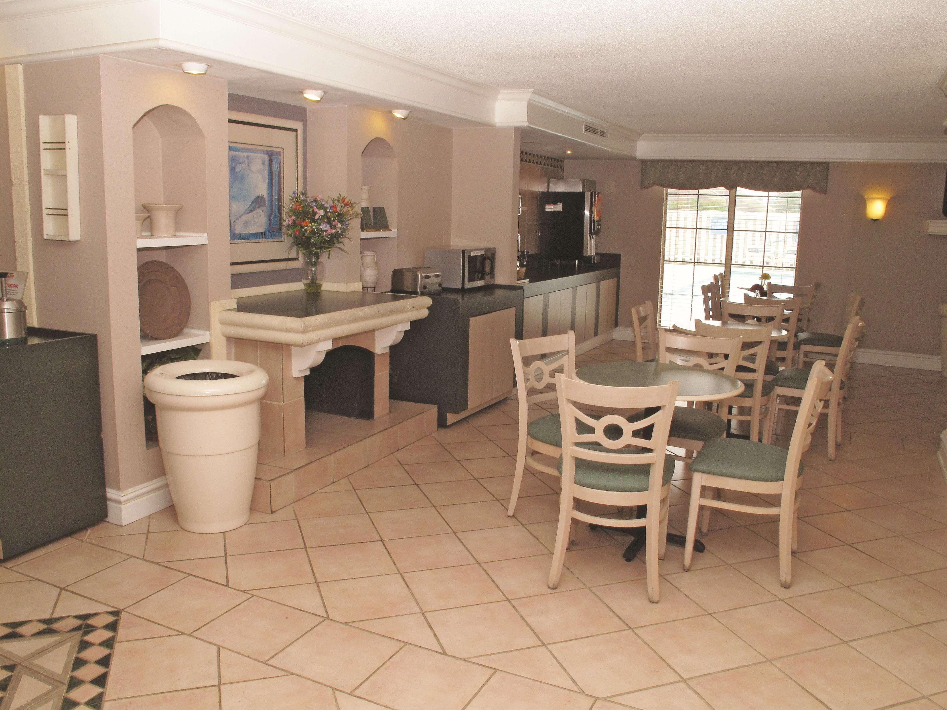La Quinta By Wyndham Airport Area Columbus