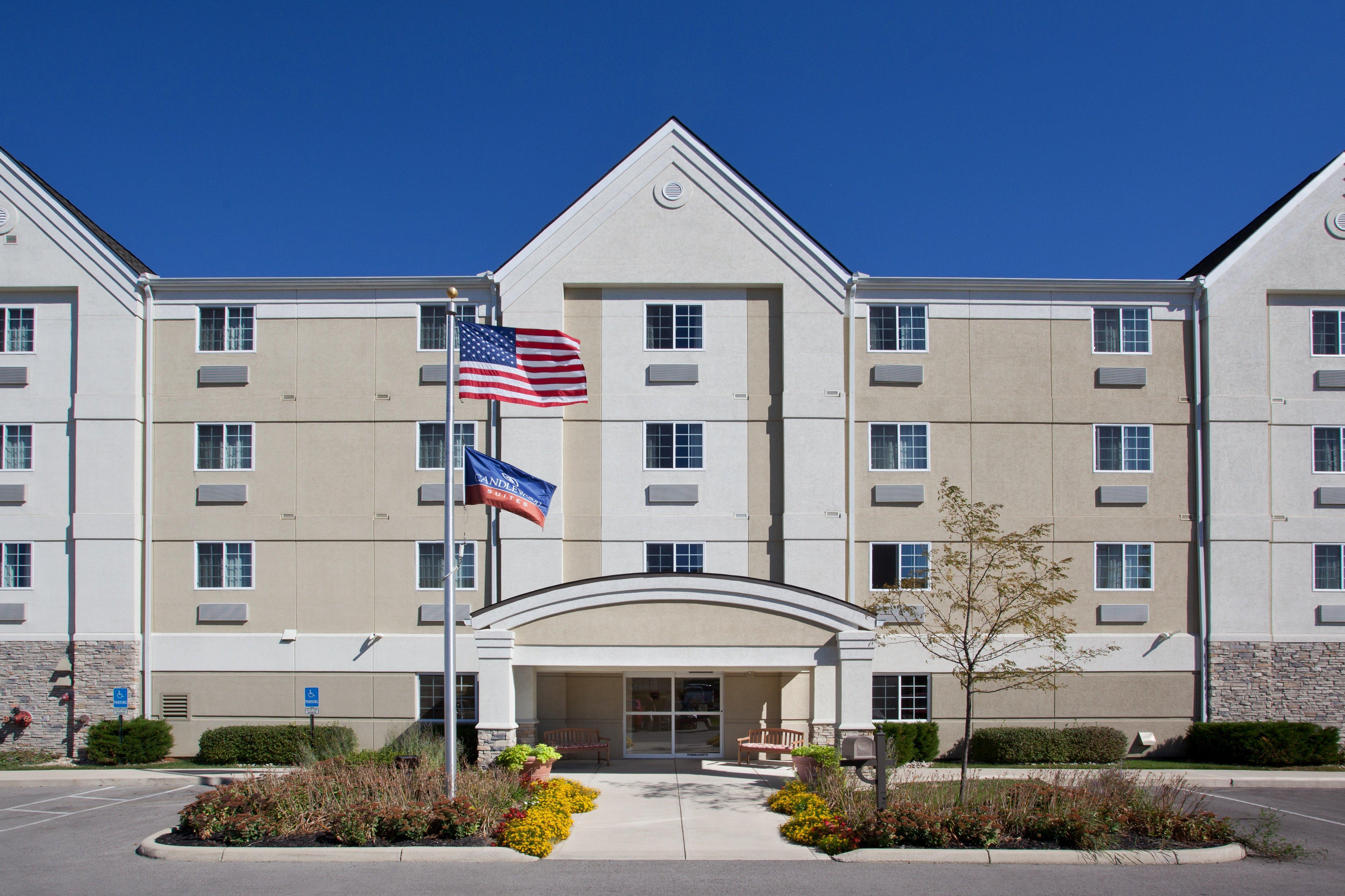 Candlewood Polaris By Ihg Hotel