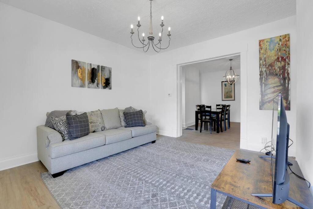 Housepitality - The Madison House - Brand New Casa de férias *