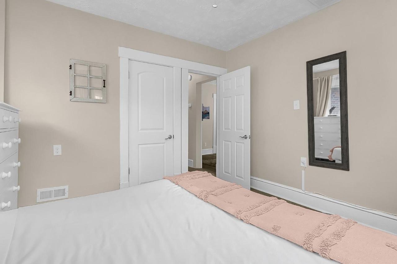 Chic 2br Near Dt, 8 Min Walk To Park&conservatory Columbus